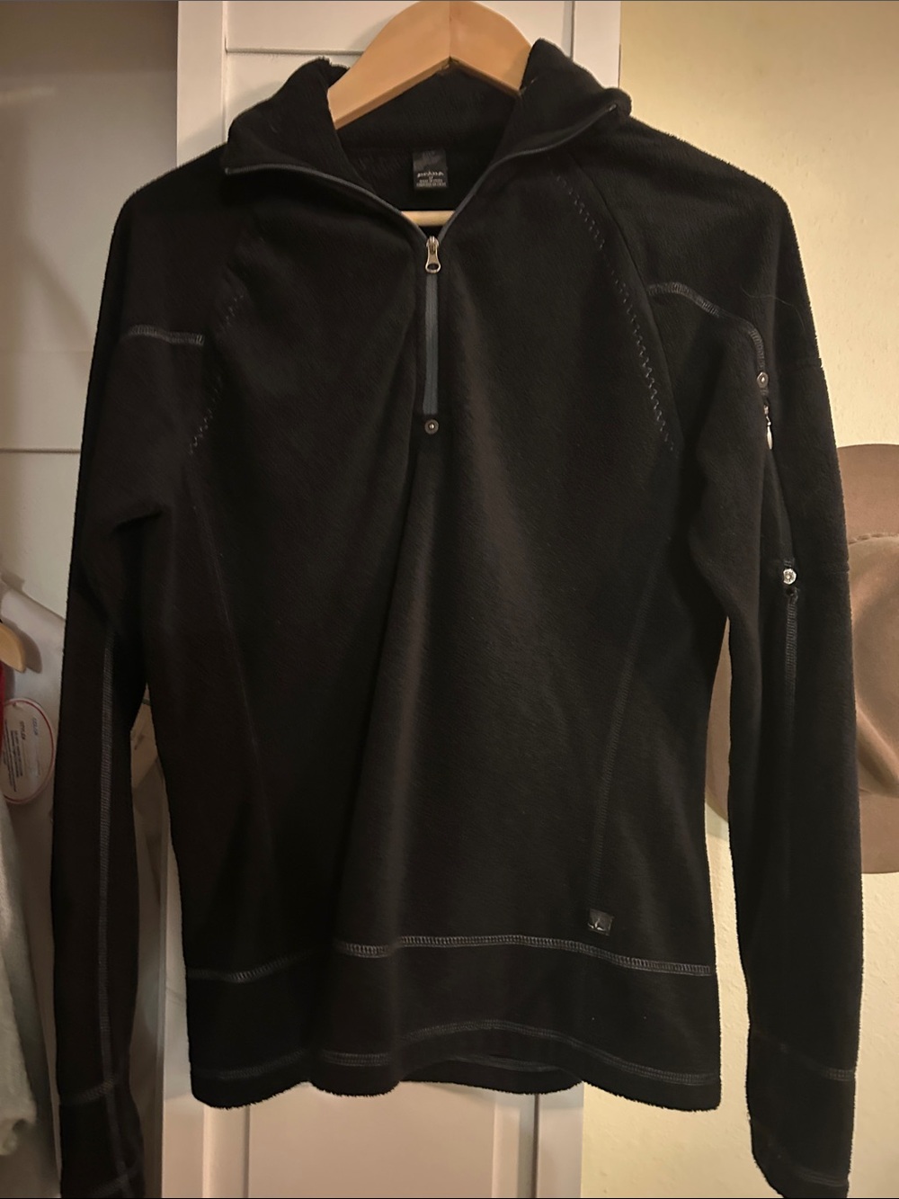 Prana Women's black Zip-Up Fleece Pullover
